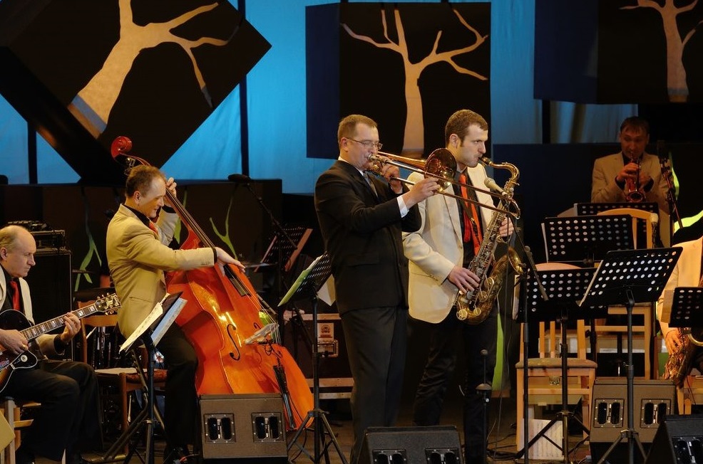 „Prie puodelio arbatos. Pakalbėkim…” – Birštono Jazz’o festivalis „pergyveno jau per dešimt ministrų, kelis merus, kelis klebonus…” (Z. Vileikis)