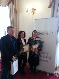 Iš kairės: Jurgis Kochanskas, Vida Grišmanauskienė, Aldona Kudzienė
