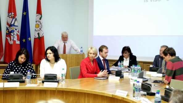 Opozicija kaltina tarybos žeminimu, vicemeras atkerta, jog tai ne tarybos kompetencija