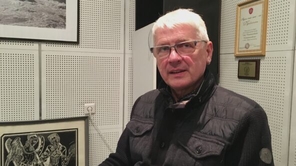 „Tarp kabučių“ – Saulius Bartkus: „aš esu iki kaulų smegenų televizijos žmogus“