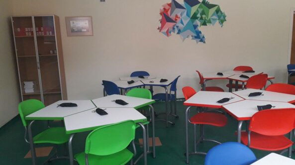 Mokyklas pasieks naujos mokymo priemonės: gamtos tyrinėjimo ir mechanikos rinkiniai, bandymų įranga
