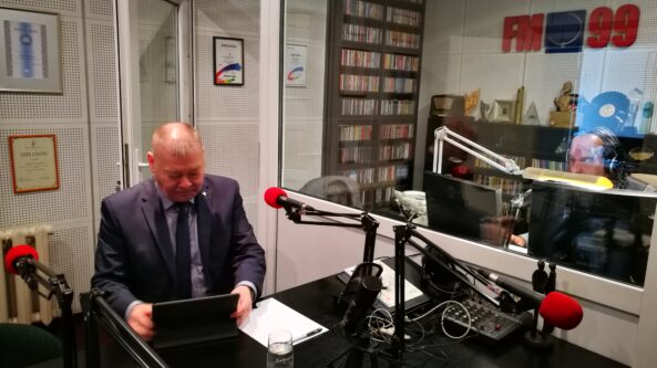 „999 sekundės su Alytaus miesto vadovu“. Regionų politika, aerodromų likimas, rinkliava už atliekas – mero V. Grigaravičiaus pokalbio su Premjeru temos