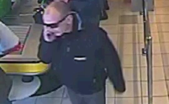 Alytaus pareigūnai ieško iš parduotuvės alkoholį vogusio vyro