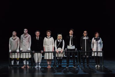 „FM99” kultūra: Nauja premjera Alytaus miesto teatre – spektaklis jaunimui „(Ne)vaikų žaidimai“ jau gegužės 18-ąją!