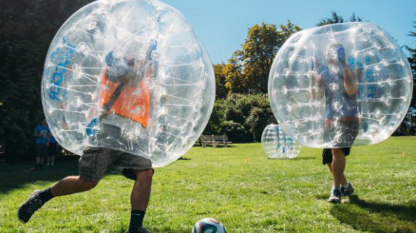 Penktadienį Alytuje – sporto šventė ir „Burbulinis futbolas“