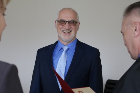 Alytiškis Sigitas Katkevičiaus kartu su visais lietuviais atsisakė lipti ant apdovanojimų pakylos su rusais Alytiškis Sigitas Katkevičiaus kartu su visais lietuviais atsisakė lipti ant apdovanojimų pakylos su rusais