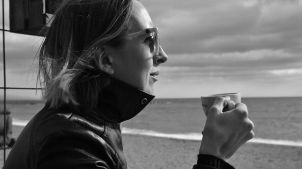 Eglė Bertašienė: „Jeigu vakare vis dar užuodi savo kvepalų aromatą, tai žinok, kad visi buvę šalia jau užduso“
