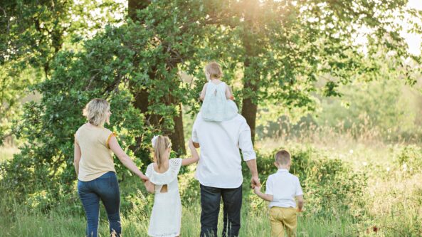 Globos centrai: Lietuvoje sunku rasti globėjų vyresnio amžiaus vaikams