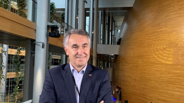 Petras Auštrevičius: „tik stipri Ukraina gali pasiekti taikos susitarimą“