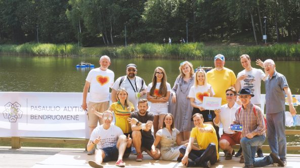 Pasaulio alytiškiai kviečia į klasiokų pikniką!