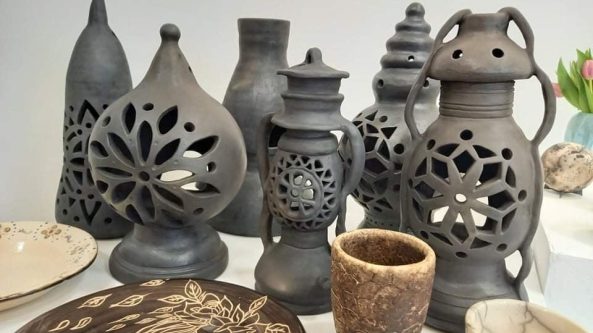 Gruodžio 2 dieną vėl šurmuliuos tradicinė mugė Alytaus dailiųjų amatų mokykloje!
