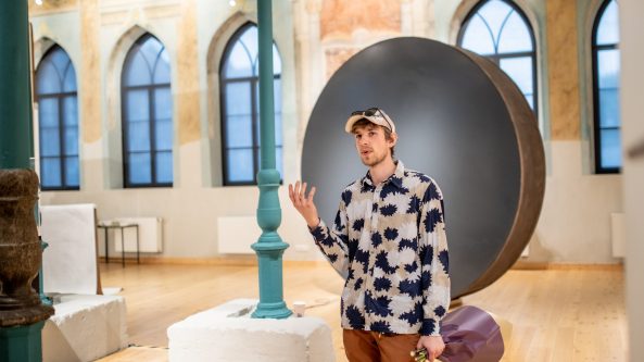 Audiovizualiųjų menų centre – siurrealistinė jungtis tarp žemės ir dangaus