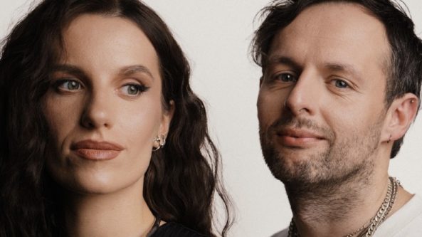 Grupė „Sisters On Wire“ pristato naują dainą ir vaizdo klipą „Savo delnuos“