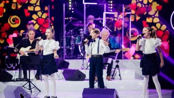 „Vaikų pasaulis mūsų pasaulyje” – jubiliejinėje „Dainų dainelėje” skambės ir alytiškių balsai!