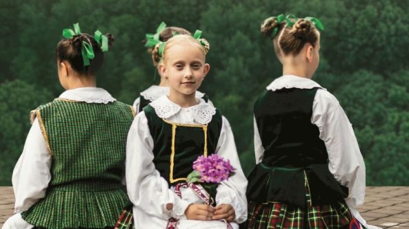 Sekmadienį Alytuje – Dzūkų dainų ir šokių šventė „Draugų rate“