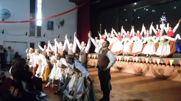 Į Alytų atvyks lietuvaičių kolektyvas „Nemunas“ iš Argentinos!
