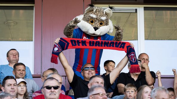 DFK „Dainava“ komanda užtikrintai laimėjo namų stadione