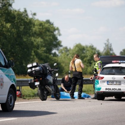 Balandžio 20-osios įvykiai Alytaus apskrityje: nuo narkotikų iki sužeidimo peiliu