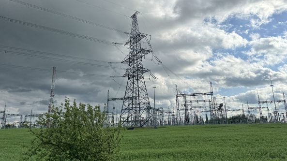 „Litgrid“ ruošiasi statyti naują elektros liniją Alytaus apskrityje