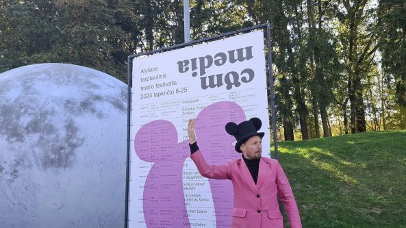 Į Alytų nusileido mėnulis… gal apželdinkime jį pušimis?