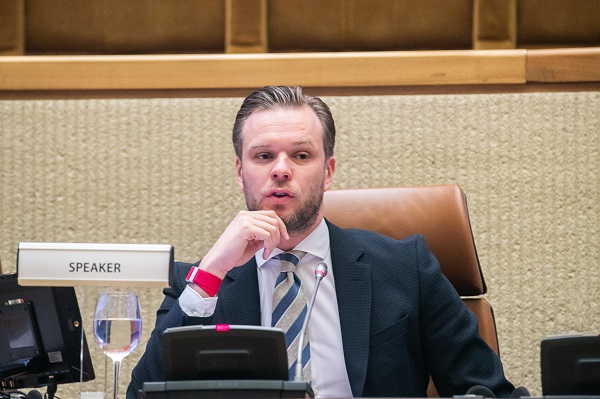 G. Landsbergis traukiasi iš TS-LKD pirmininko posto, atsisako mandato naujame Seime