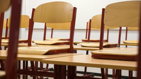 Patyčios Alytaus mokykloje privertė keisti mokymo įstaigą