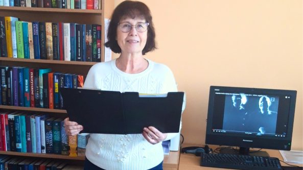 Ilgametė Parėčėnų kaimo bibliotekininkė Dalia Žvirblienė atsisveikina: „40 metų atsidaviau darbui ir bendruomenei“