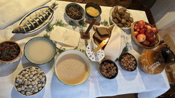 Tradicinis Lietuvos Kūčių stalas – kas ant jo buvo
