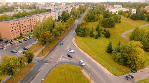 Pradėti žiedinės sankryžos Kauno ir A. Jonyno gatvių sankirtoje įrengimo darbai