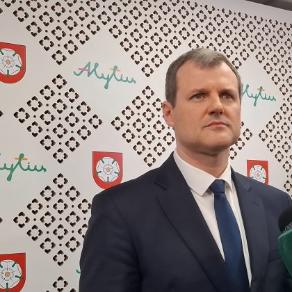 Premjeras Gintautas Paluckas: „gyvi susitikimai išjudina įsisenėjusias problemas“