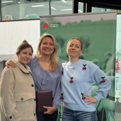 Alytaus ambasadorė A.Černiauskaitė atidarė lituanistines mokyklas Portugalijoje