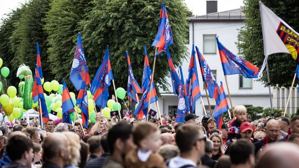 DFK „Dainava“ sugrįžta žaisti į namus! Prieš rungtynes – sirgalių eisena