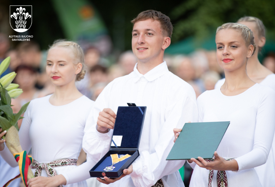 Siūlykite kandidatus Alytaus rajono Garbės piliečio vardui suteikti