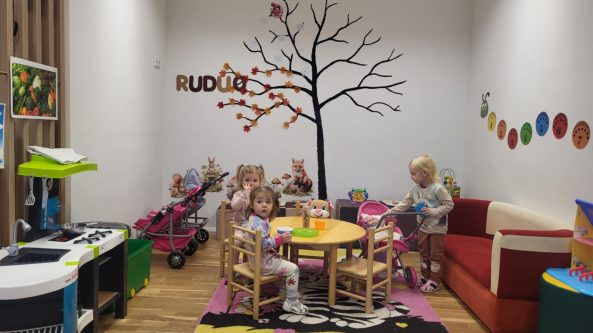 Kaip padėti vaikui pailsėti po darželio ar mokyklos?