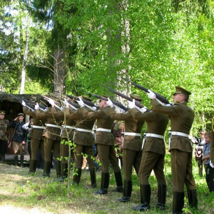 Partizanų mūšio 80-metis Lazdijuose