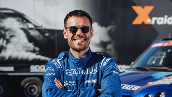 „Press Rally“ – puiki galimybė Vaidotui Žalai išbandyti elektromobilį „Press Rally“ – puiki galimybė Vaidotui Žalai išbandyti elektromobilį
