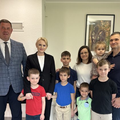 Šešių vaikų tėvai Jablonskai – pavyzdys kiekvienai šeimai Alytaus rajone