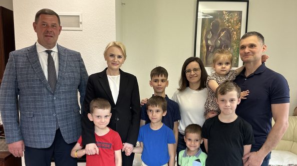 Šešių vaikų tėvai Jablonskai – pavyzdys kiekvienai šeimai Alytaus rajone