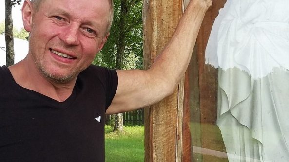 Alytaus roko bendruomenė atsisveikina su „Bunda roko“ sodybos šeimininku G.Kibausku