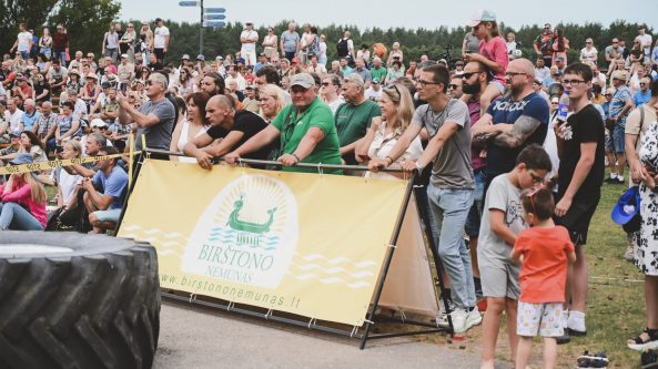 Birštone paskelbti karšto oro balionų čempionato ir galiūnų turnyro nugalėtojai