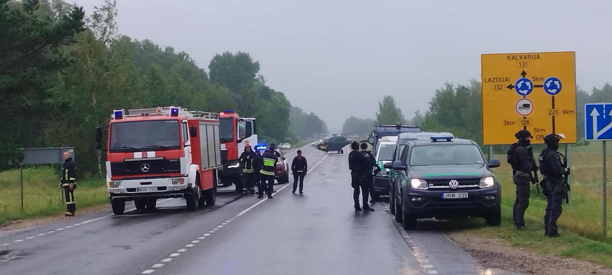 Alytaus rajone – pavojinga operacija: ginkluotas įtariamasis šaudė į pareigūnus, po sprogimų rastas kūnas