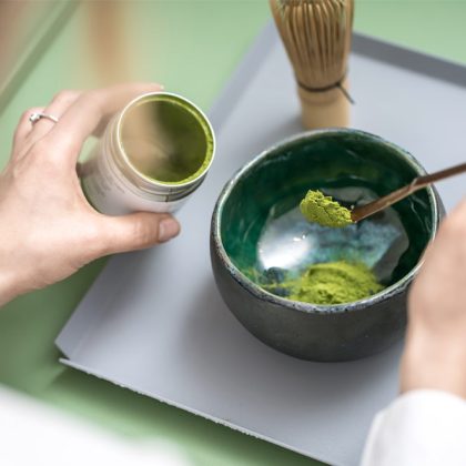 Kodėl visi kalba apie matchą? Tikra matcha nauda moterims ir vyrams