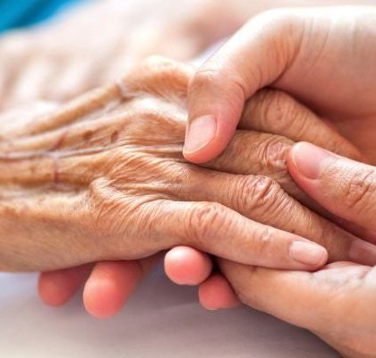 Lietuvos hospisas: „Mes neatitolinam ir nepagreitinam mirties – leidžiam žmogui gyventi čia ir dabar“