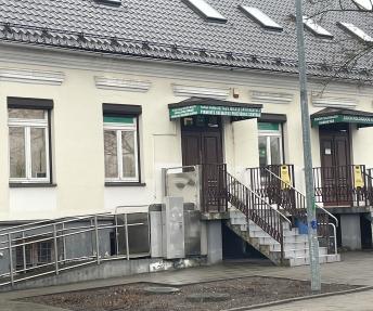 Alytaus poliklinikos direktorius teigia, kad išėjus visiems Pirmojo Alytaus PSPC darbuotojams, dirbs kiti gydytojai