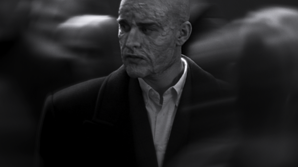 „10 Geriausių“ svečias – Donatas Montvydas su iki šiol giliausia ir asmeniškiausia daina „Šviesa tamsoje“