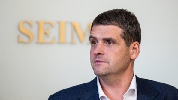 Policija pradėjo tyrimą dėl Remigijaus Žemaitaičio pasisakymų apie Arūną Gelūną