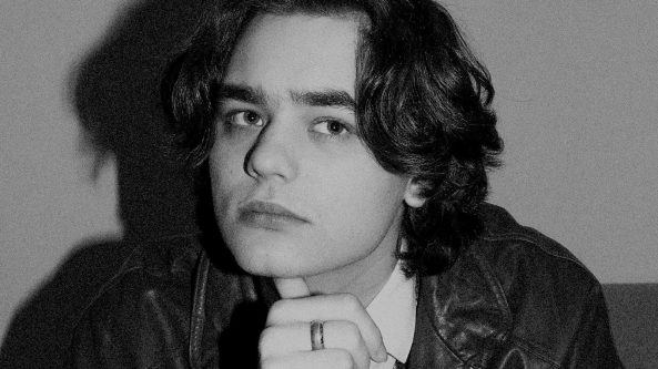 „10 Geriausių“ svečias – Džiugas Joneikis su daina „Jau paleisk“!