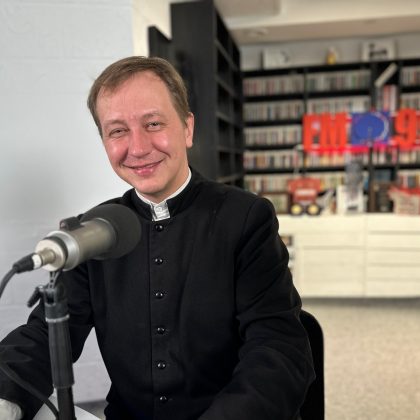 Klebonas Marius Talutis: „Nematuokime meilės mirusiam žvakutėmis, nes tai jau darosi katastrofa“ Klebonas Marius Talutis: „Nematuokime meilės mirusiam žvakutėmis, nes tai jau darosi katastrofa“