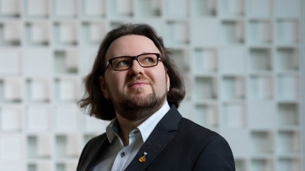 Šiandien Alytuje – pianisto Gintaro Januševičiaus koncertas „FREYLEKH!”