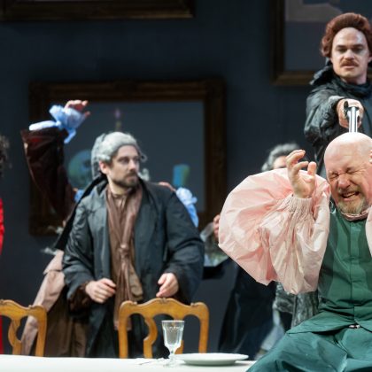 Į Alytų atkeliauja pilnas sales surenkantis O. Koršunovo „Kantas“ Į Alytų atkeliauja pilnas sales surenkantis O. Koršunovo „Kantas“